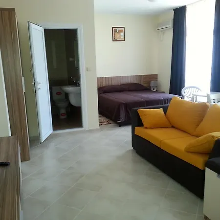 Apart-hotel Pirop City